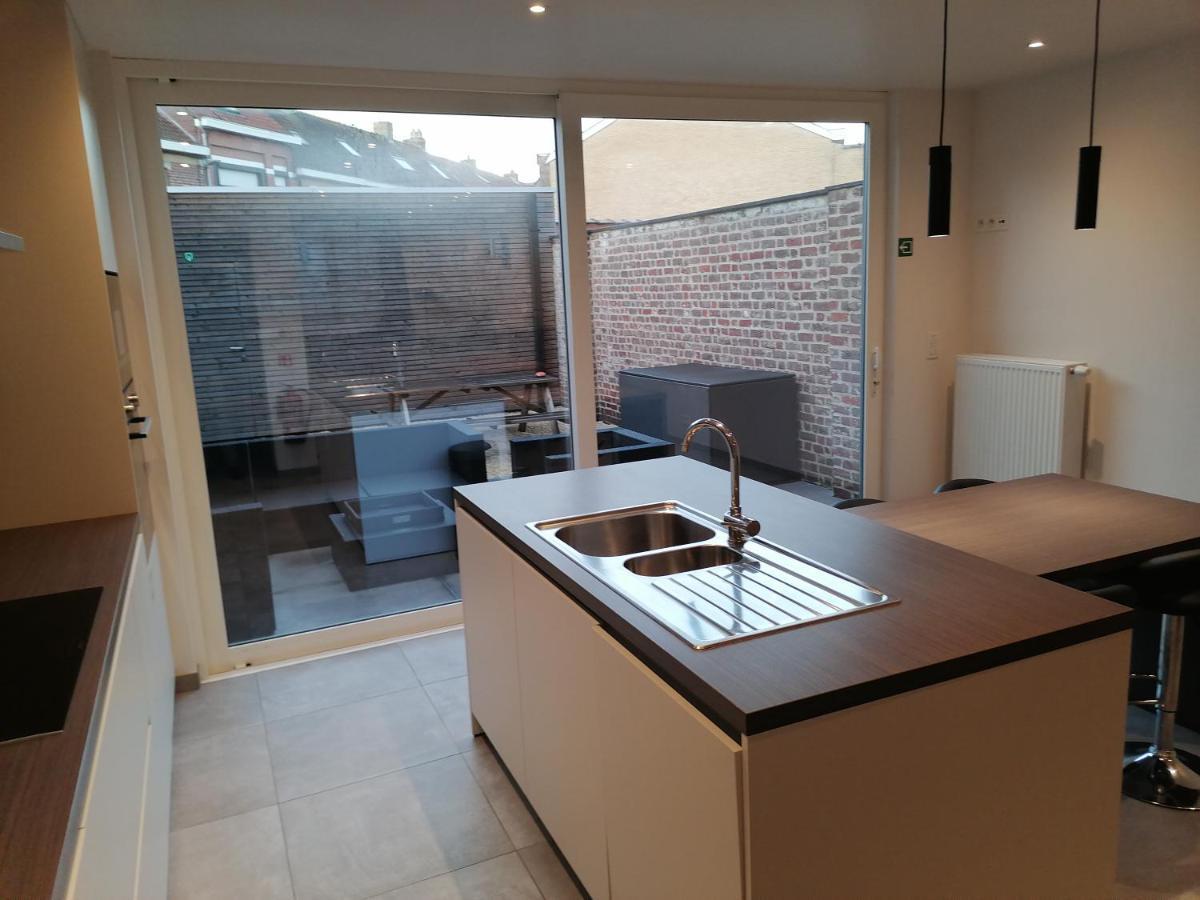 The Front Door N28 Villa Ieper Buitenkant foto